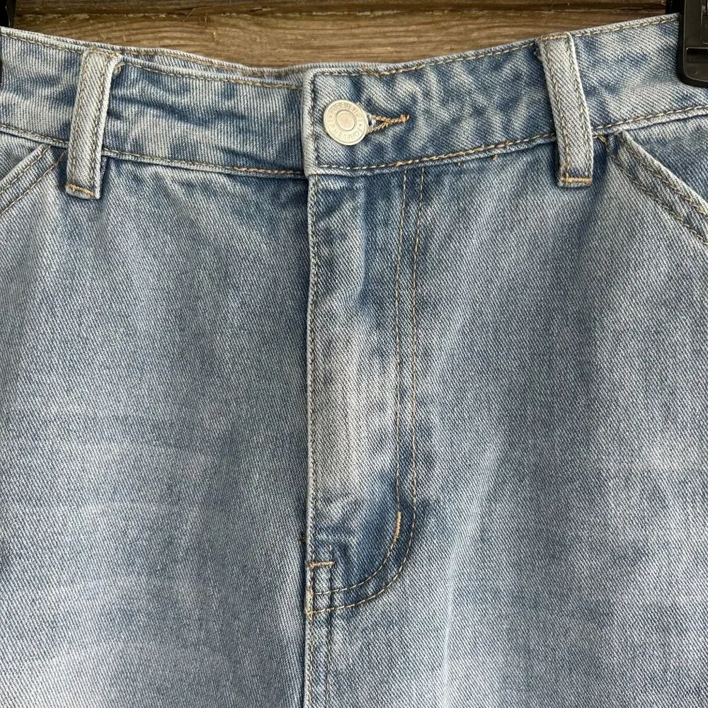 Forever 21 Distressed Jeans Jogger Style 29